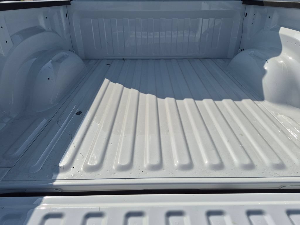 Used 2026 RAM 1500 Laramie w/ Laramie Preferred Package AWD/4WD image 6