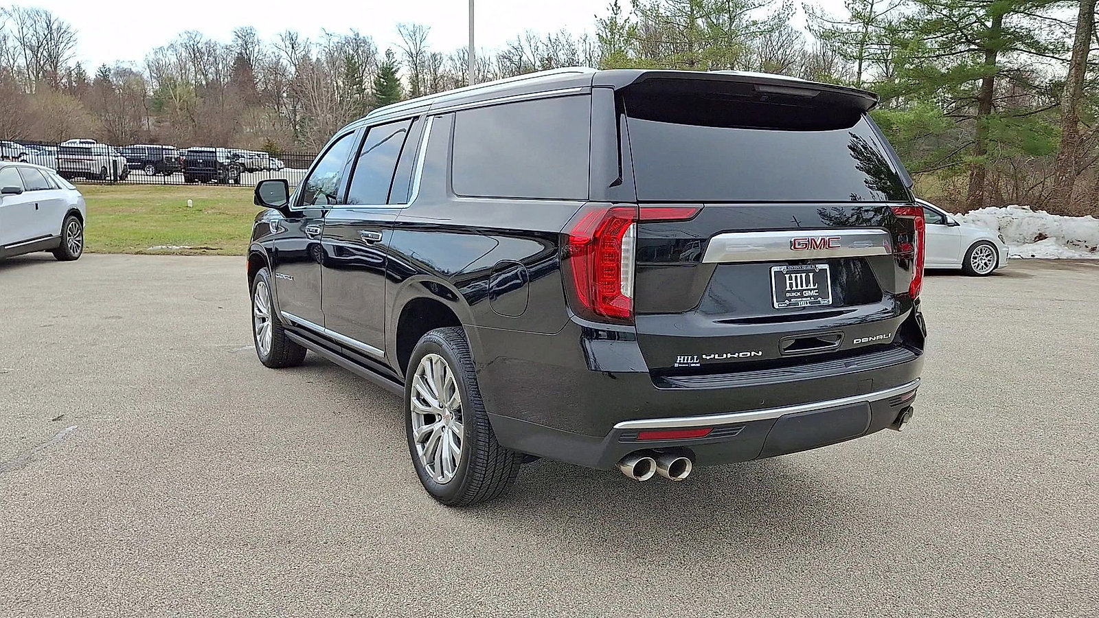 Certified 2024 GMC Yukon XL Denali image 7