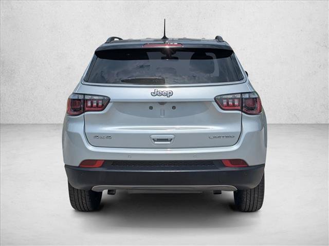 Used 2024 Jeep Compass Limited AWD/4WD image 6