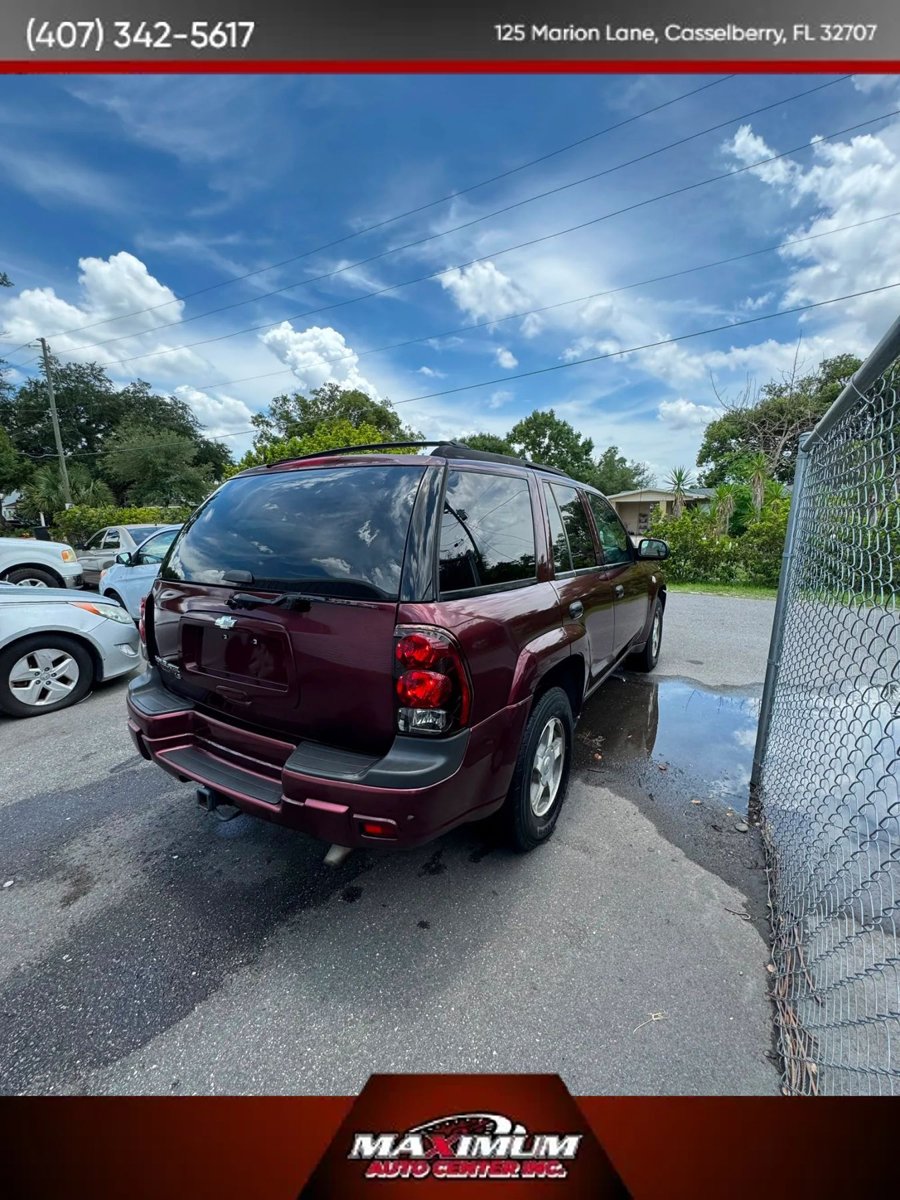 Used 2006 Chevrolet TrailBlazer LS w/ LS Preferred Equipment Group RWD image 3