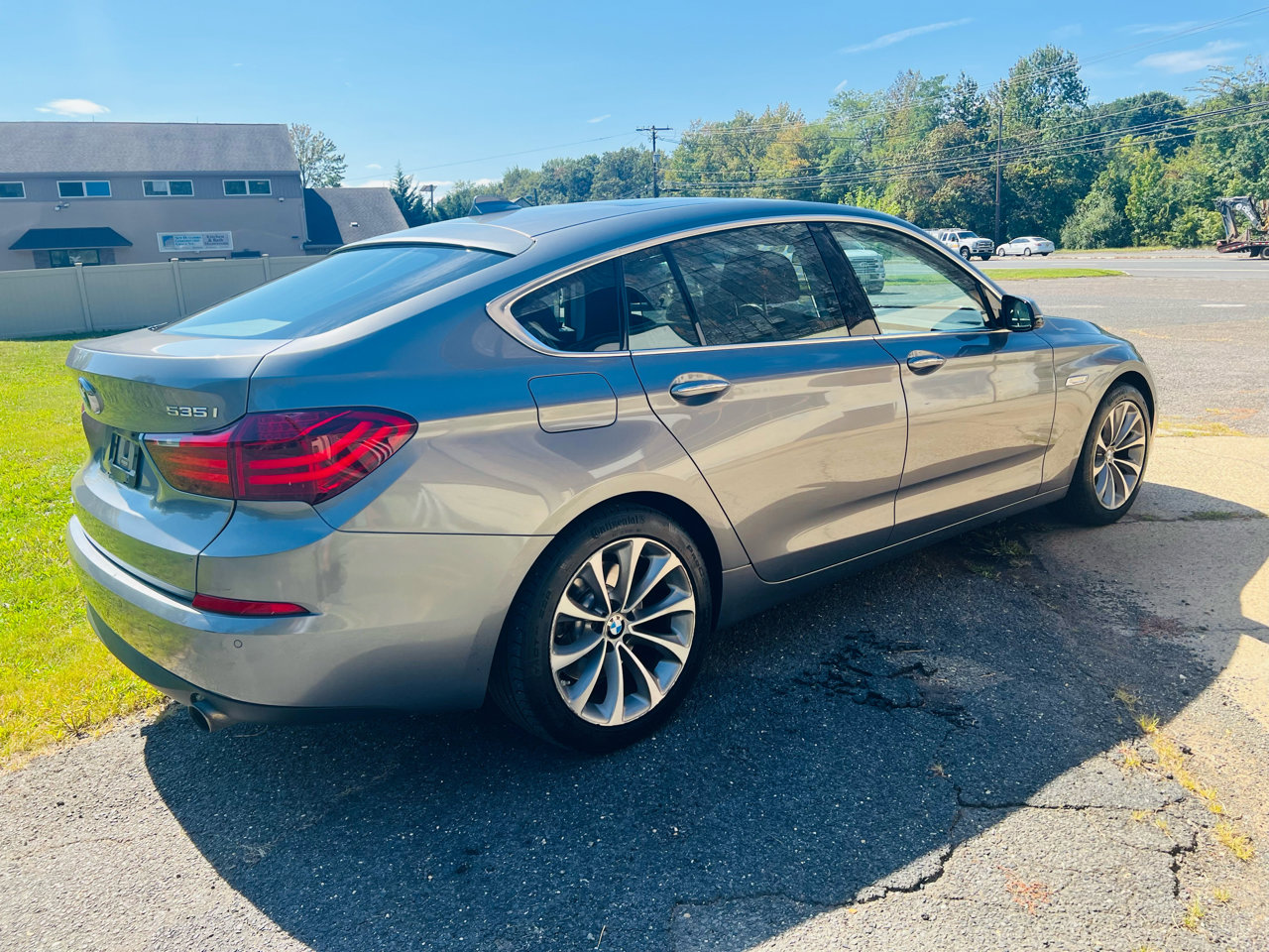 Used 2017 BMW 535i Gran Turismo xDrive AWD/4WD image 7
