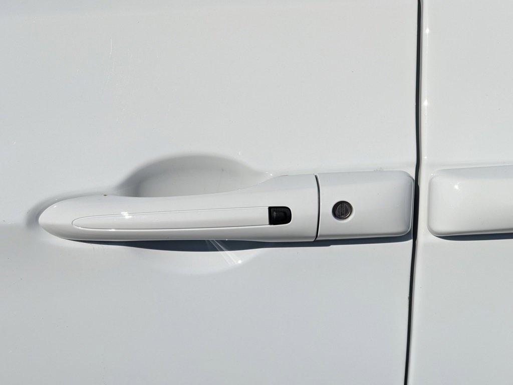 New 2026 Chrysler Voyager LX image 25