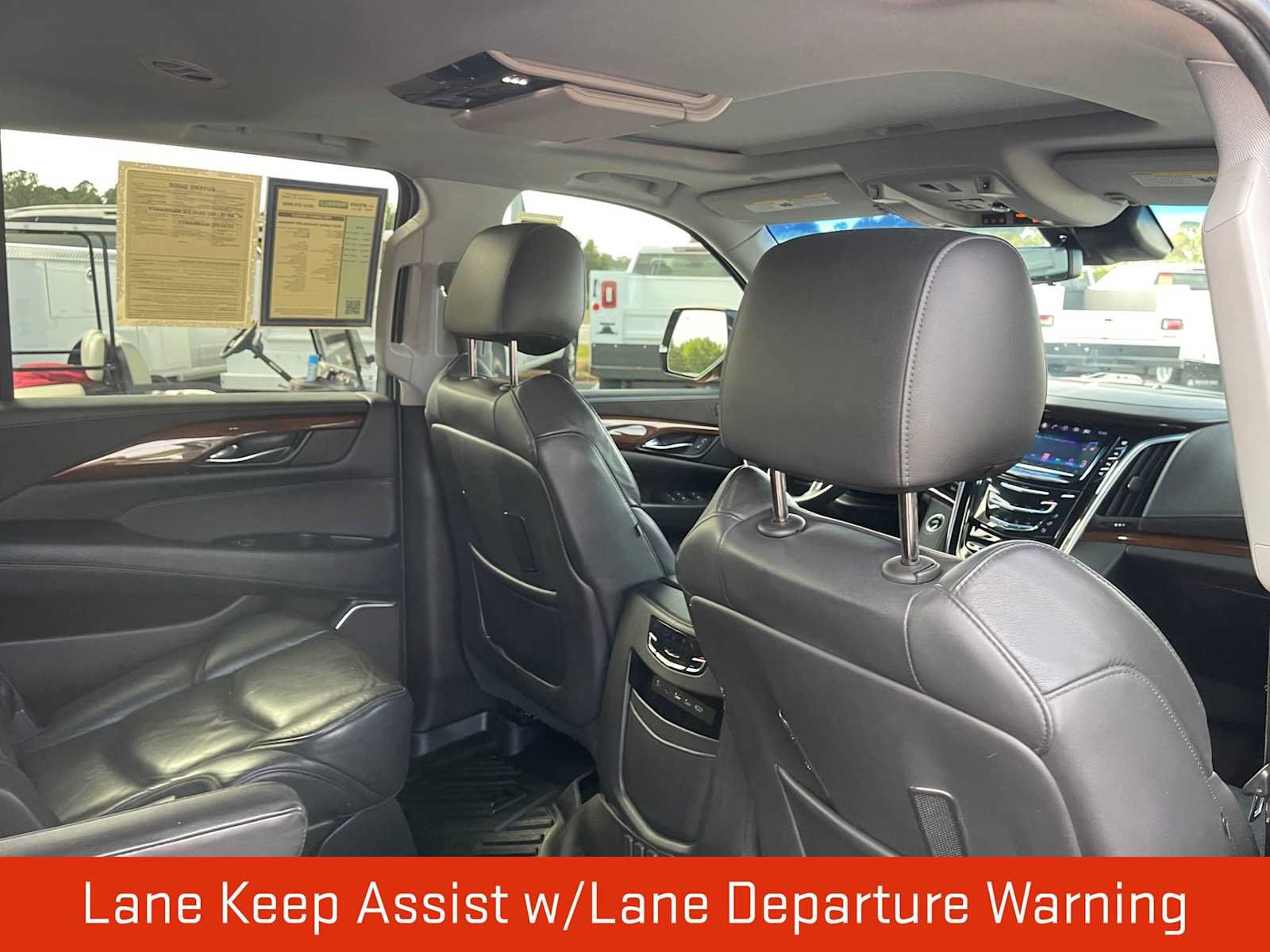 Used 2019 Cadillac Escalade ESV Premium Luxury RWD image 25