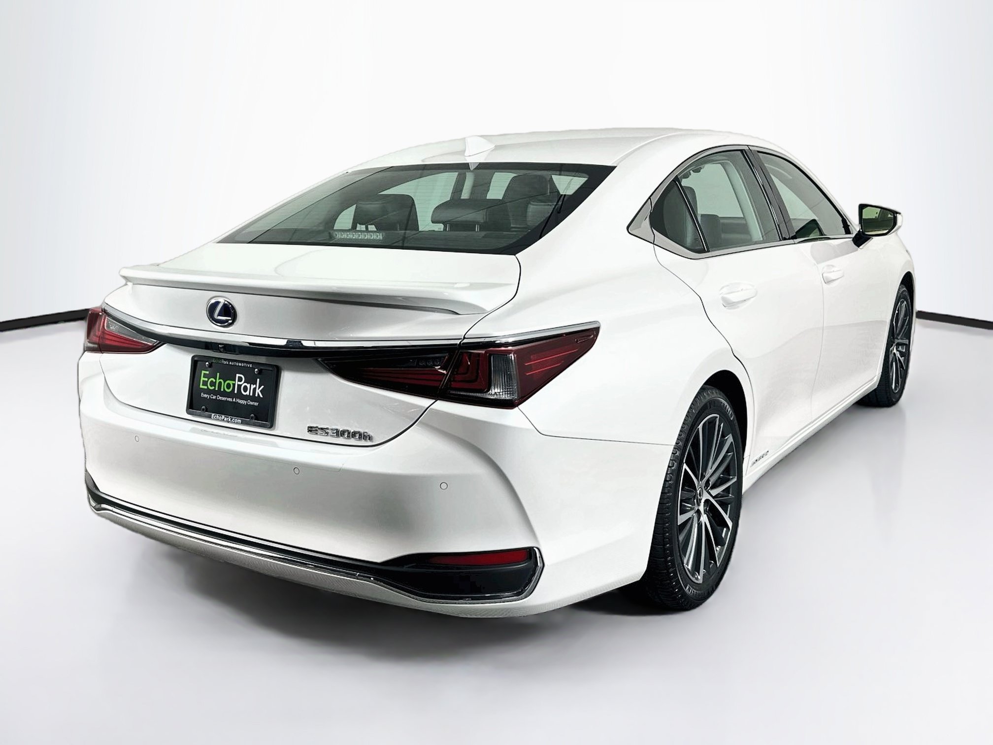 Used 2022 Lexus ES 300h w/ Premium Package FWD image 9