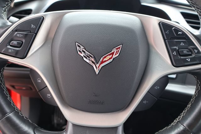 Used 2019 Chevrolet Corvette Stingray Convertible w/ Carbon Flash Badge Package RWD image 20