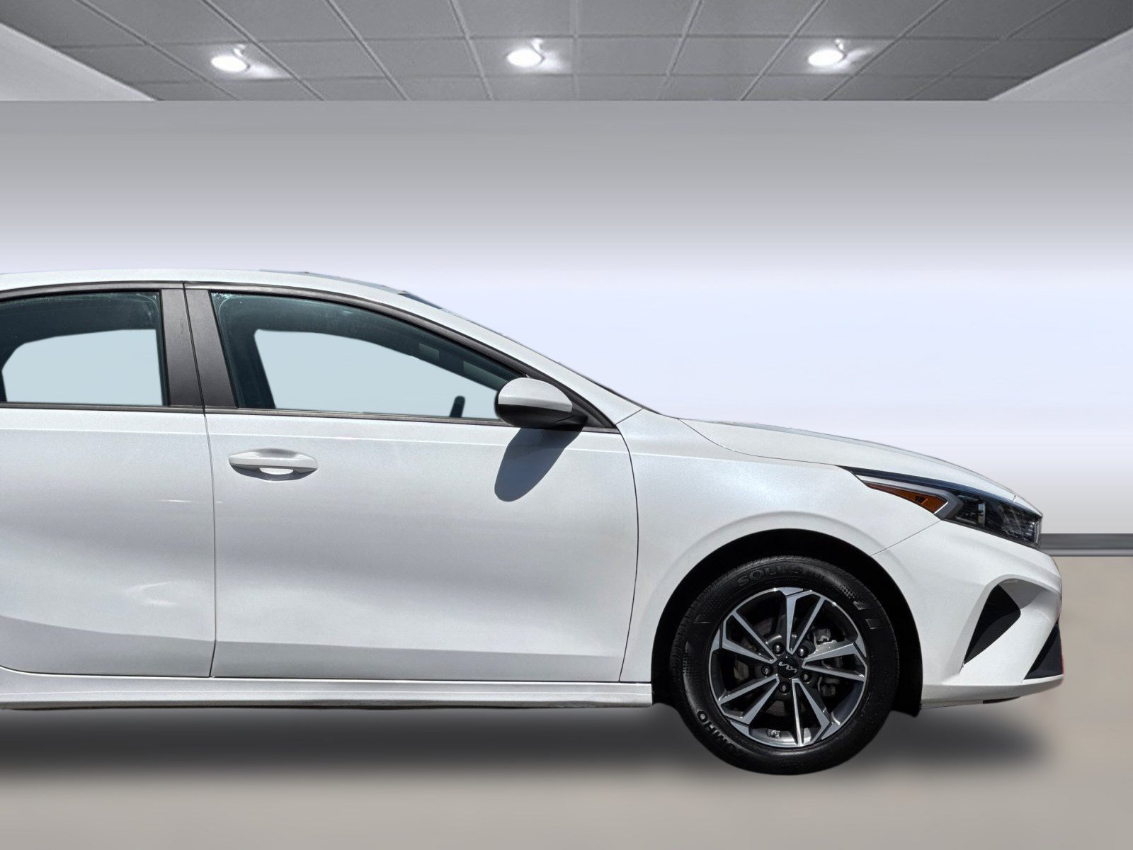 Used 2024 Kia Forte LXS FWD image 32