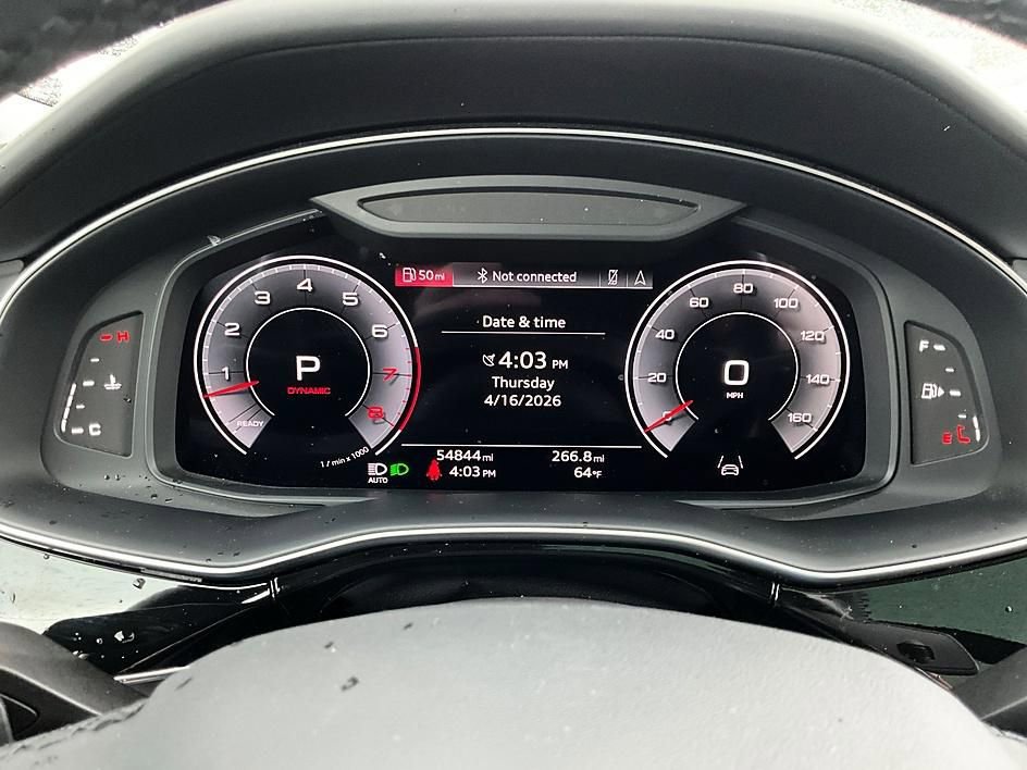 Used 2022 Audi Q8 Prestige AWD/4WD image 16