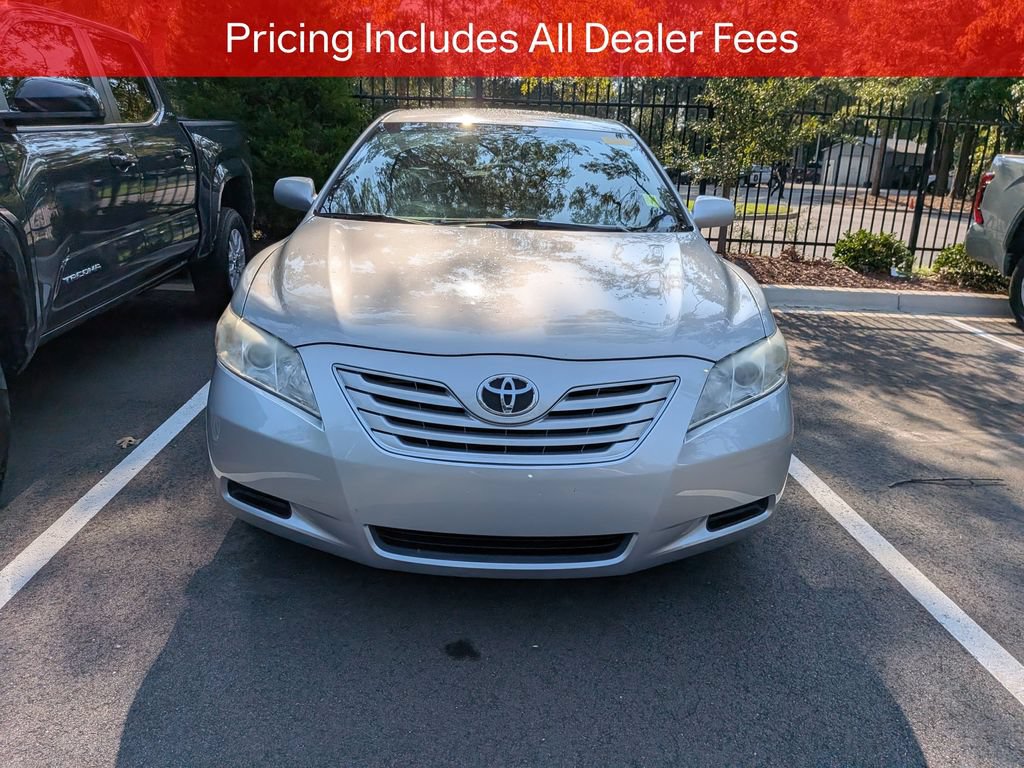 Used 2007 Toyota Camry LE FWD image 2
