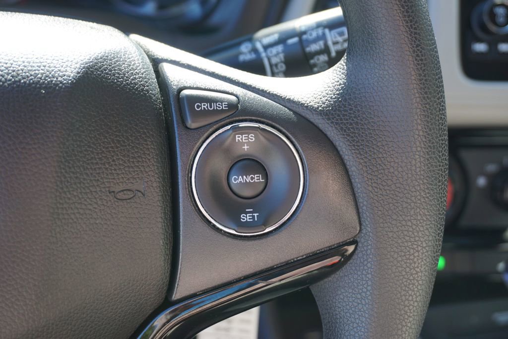 Used 2020 Honda HR-V LX image 27