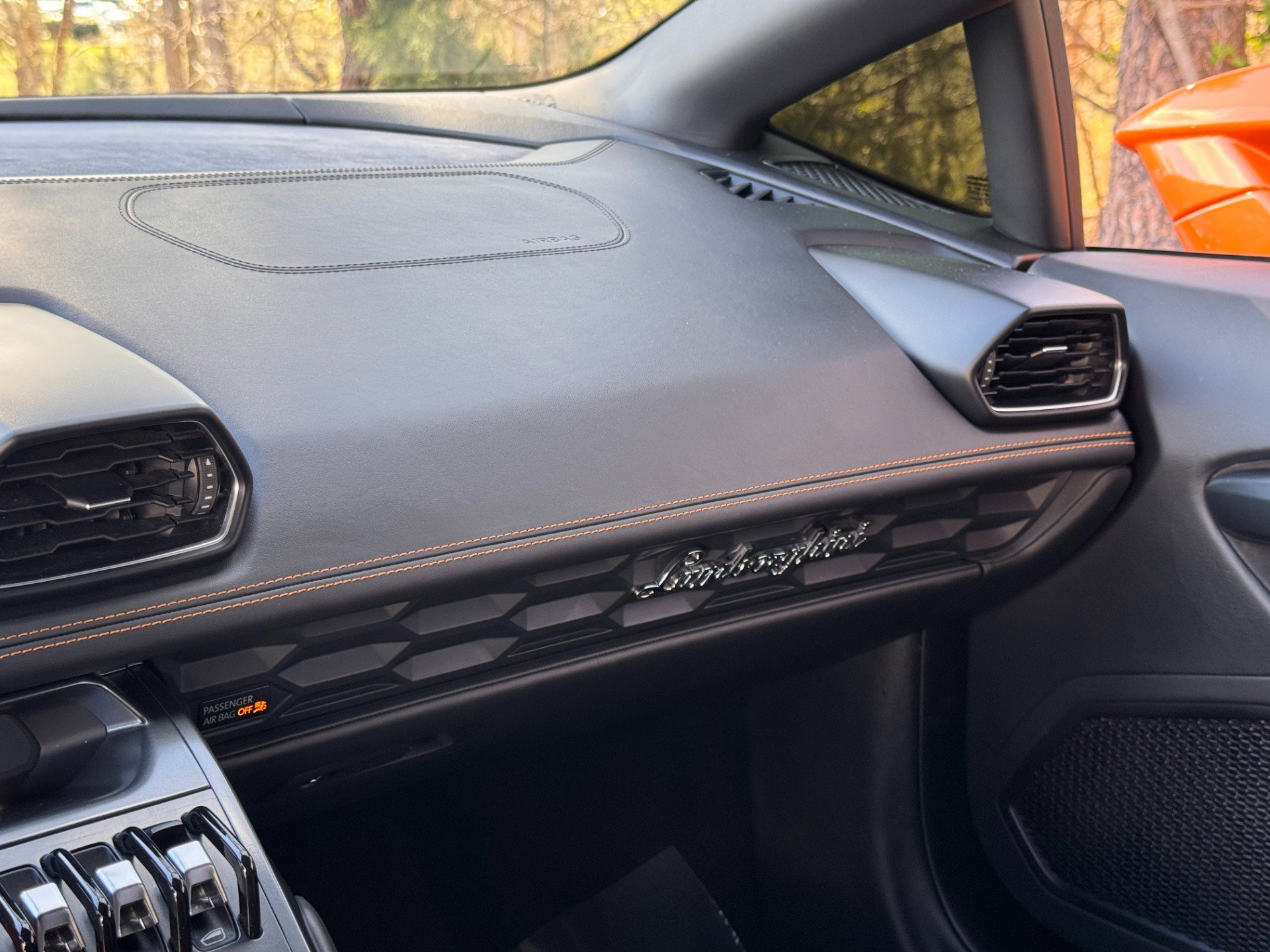 Used 2015 Lamborghini Huracan LP 610-4 image 42