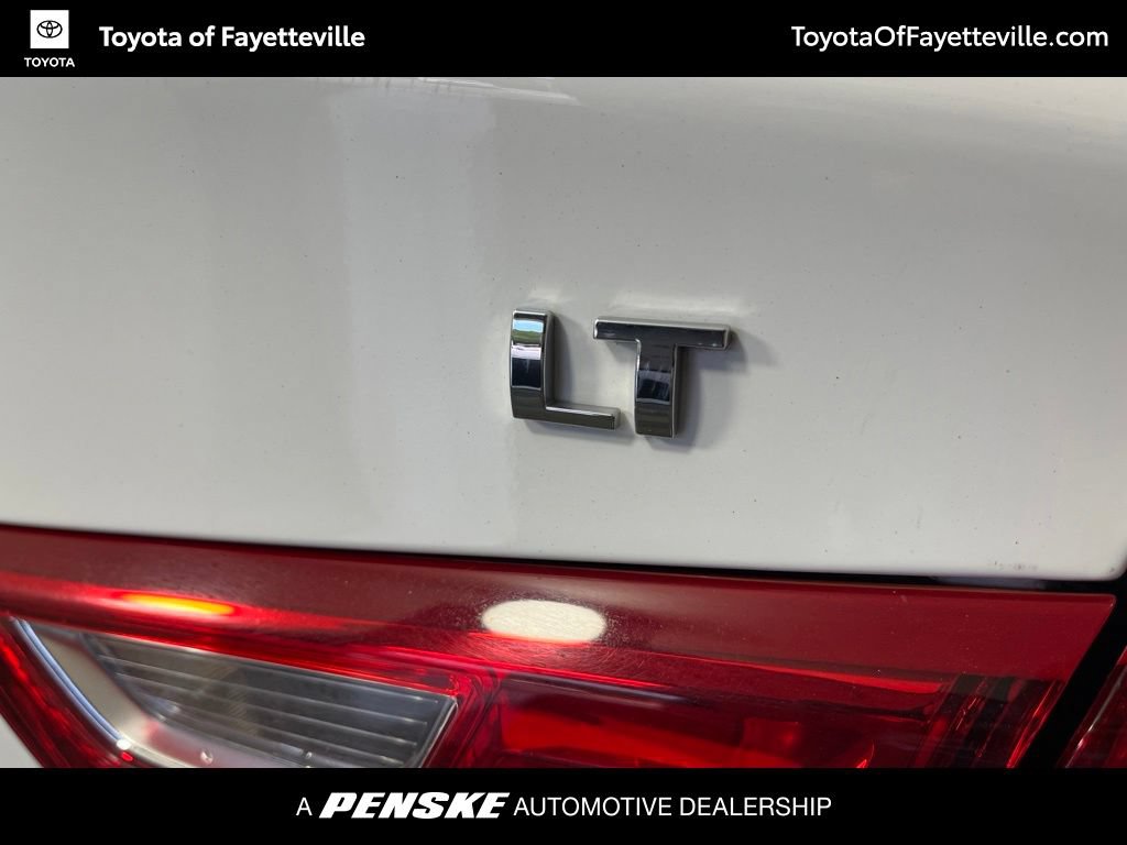 Used 2023 Chevrolet Malibu LT FWD image 5