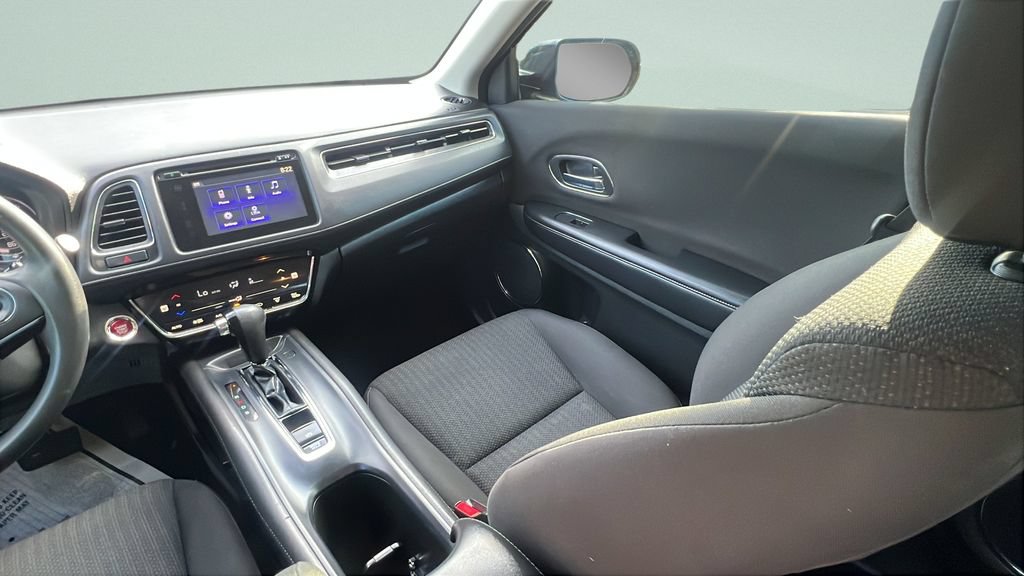 Used 2018 Honda HR-V EX image 13