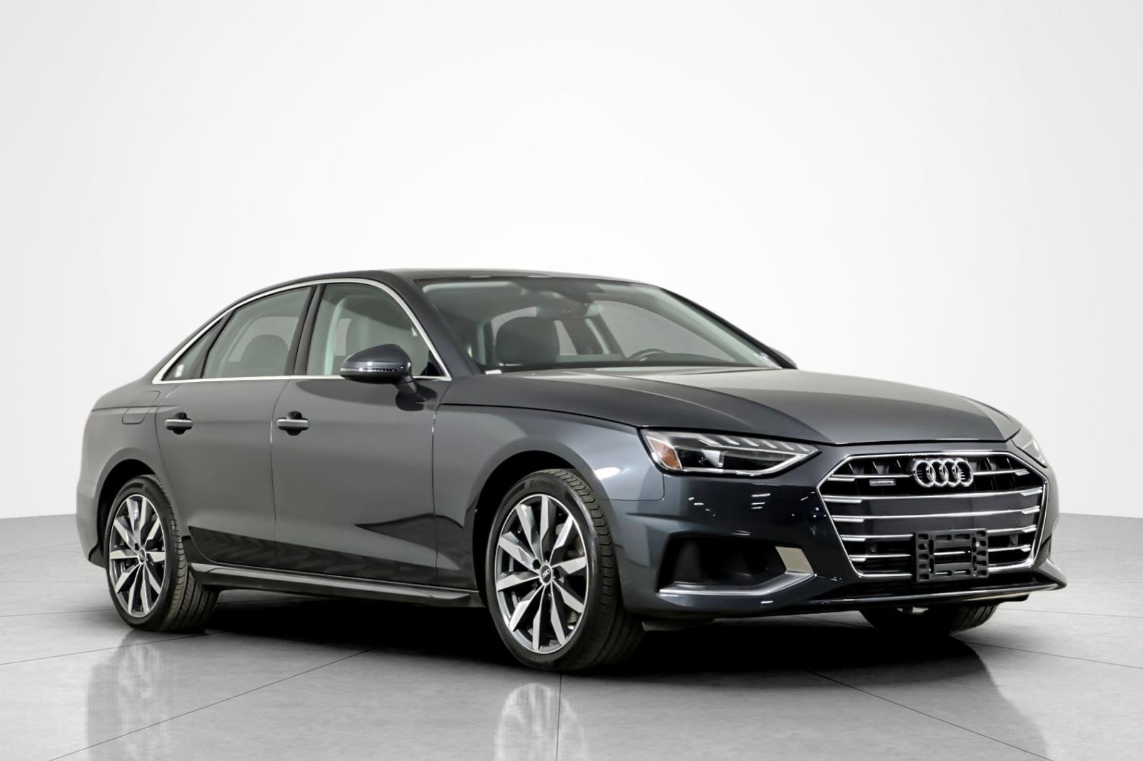 Used 2023 Audi A4 2.0T Premium w/ Convenience Package image 7