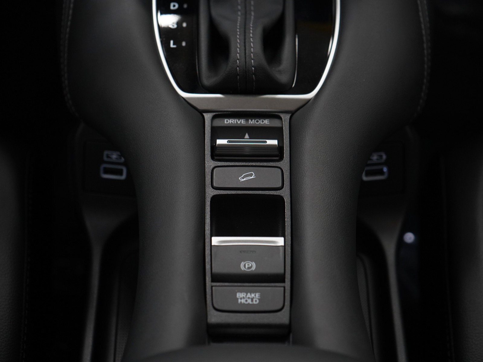 Used 2023 Honda HR-V EX-L image 19