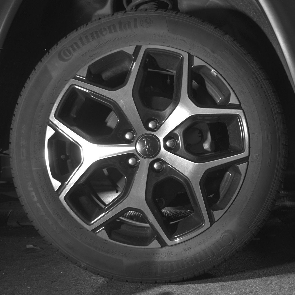 Used 2025 Jeep Compass Limited image 15