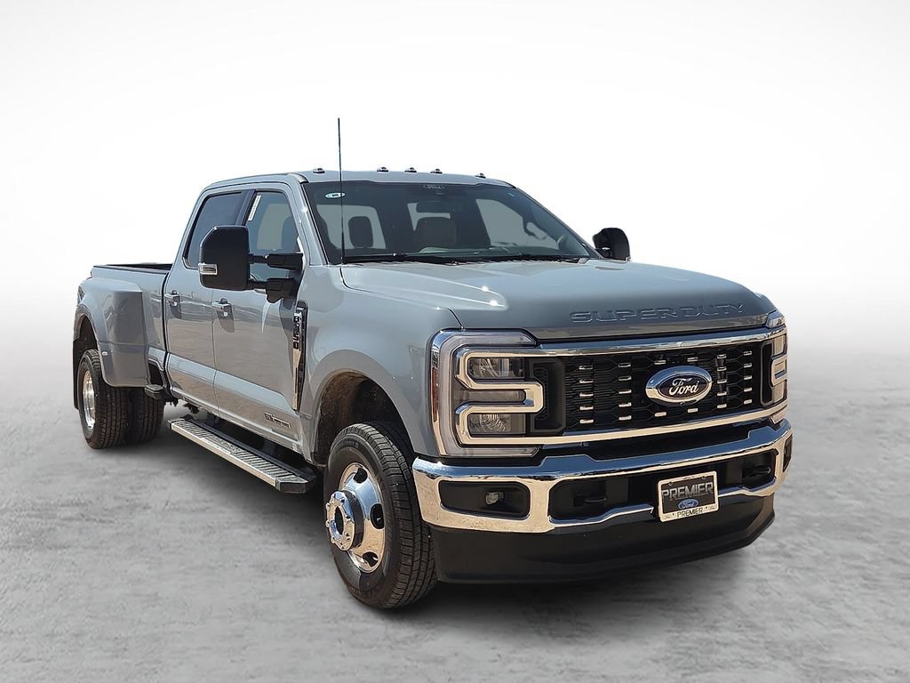 New 2026 Ford F350 Lariat