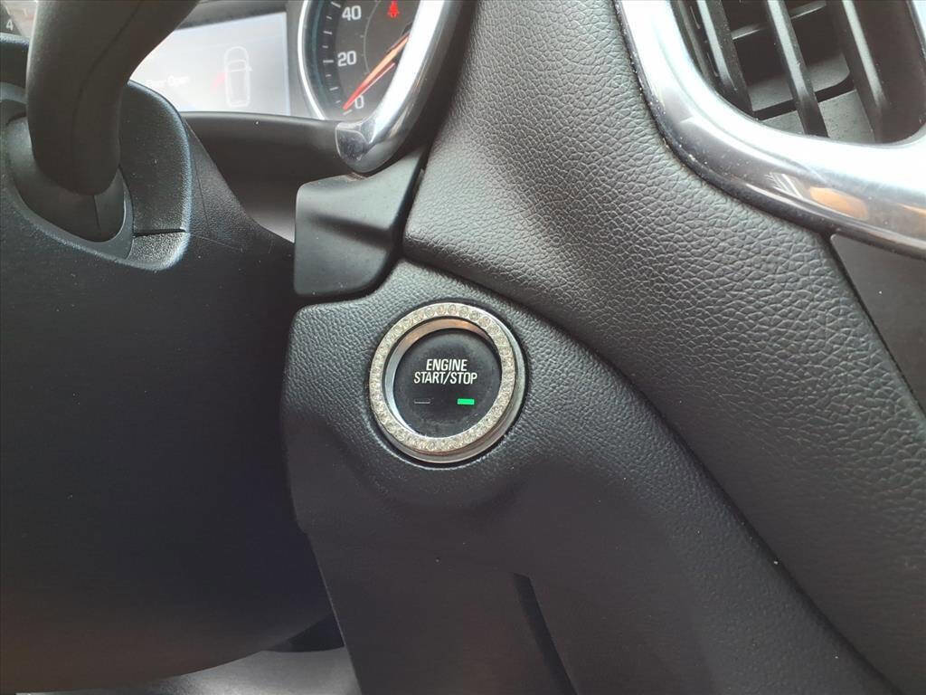 Used 2019 Chevrolet Equinox LT image 22