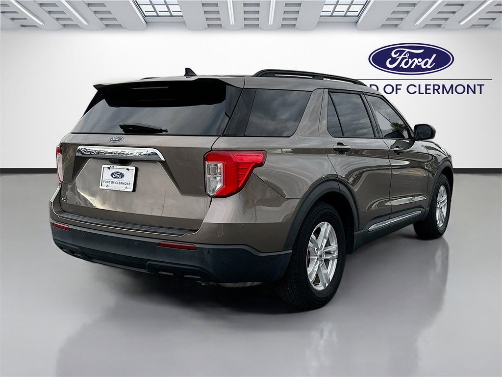 Used 2021 Ford Explorer XLT image 5
