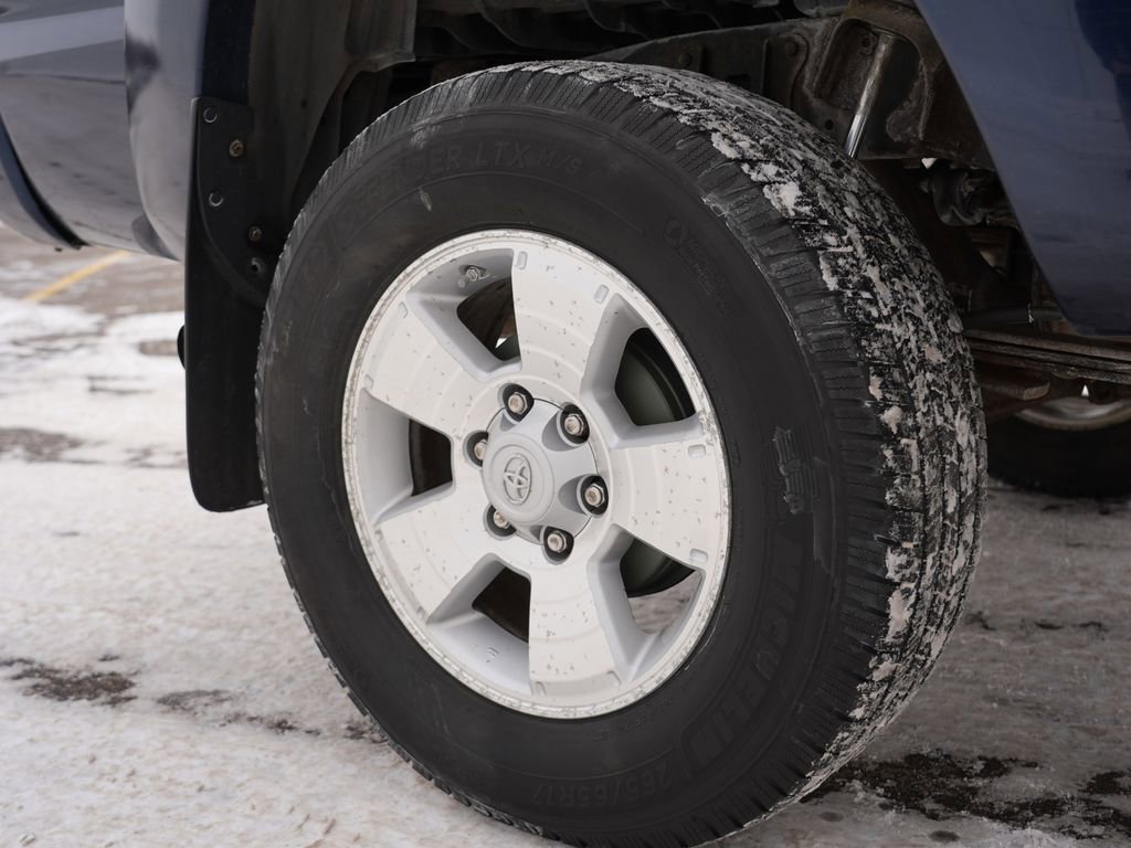 Used 2013 Toyota Tacoma 4x4 Double Cab w/ TRD Sport Pkg image 28