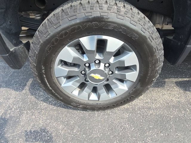 Certified 2024 Chevrolet Silverado 2500 Custom w/ Custom Value Package AWD/4WD image 12