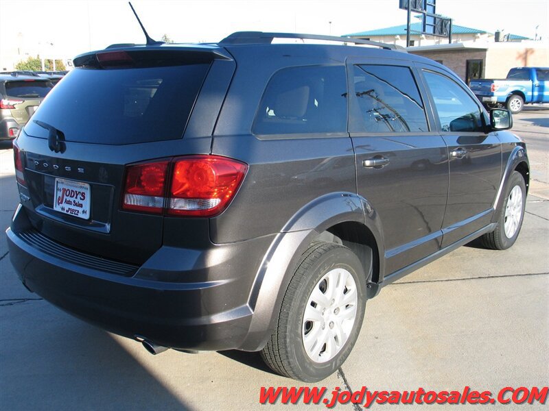 Used 2016 Dodge Journey SE AWD/4WD image 27