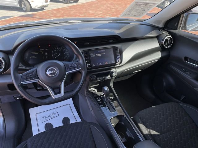 Used 2022 Nissan Kicks SV image 19