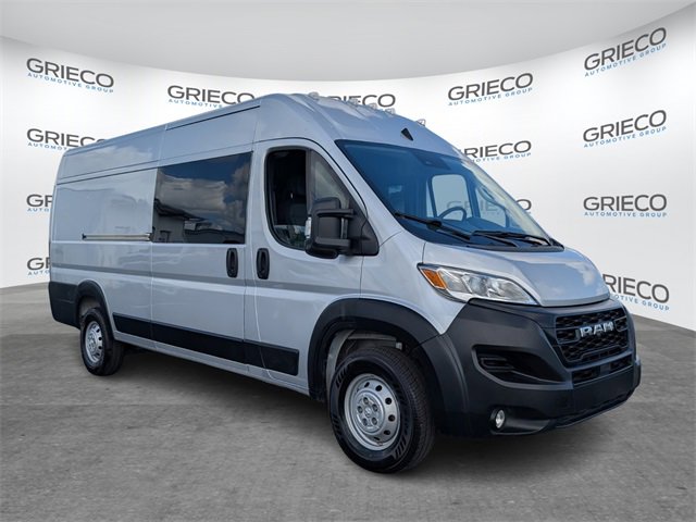 Used 2023 RAM ProMaster 3500 w/ Crew Van Package image 1