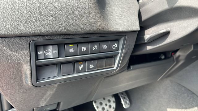 New 2025 Toyota Tundra Limited image 14