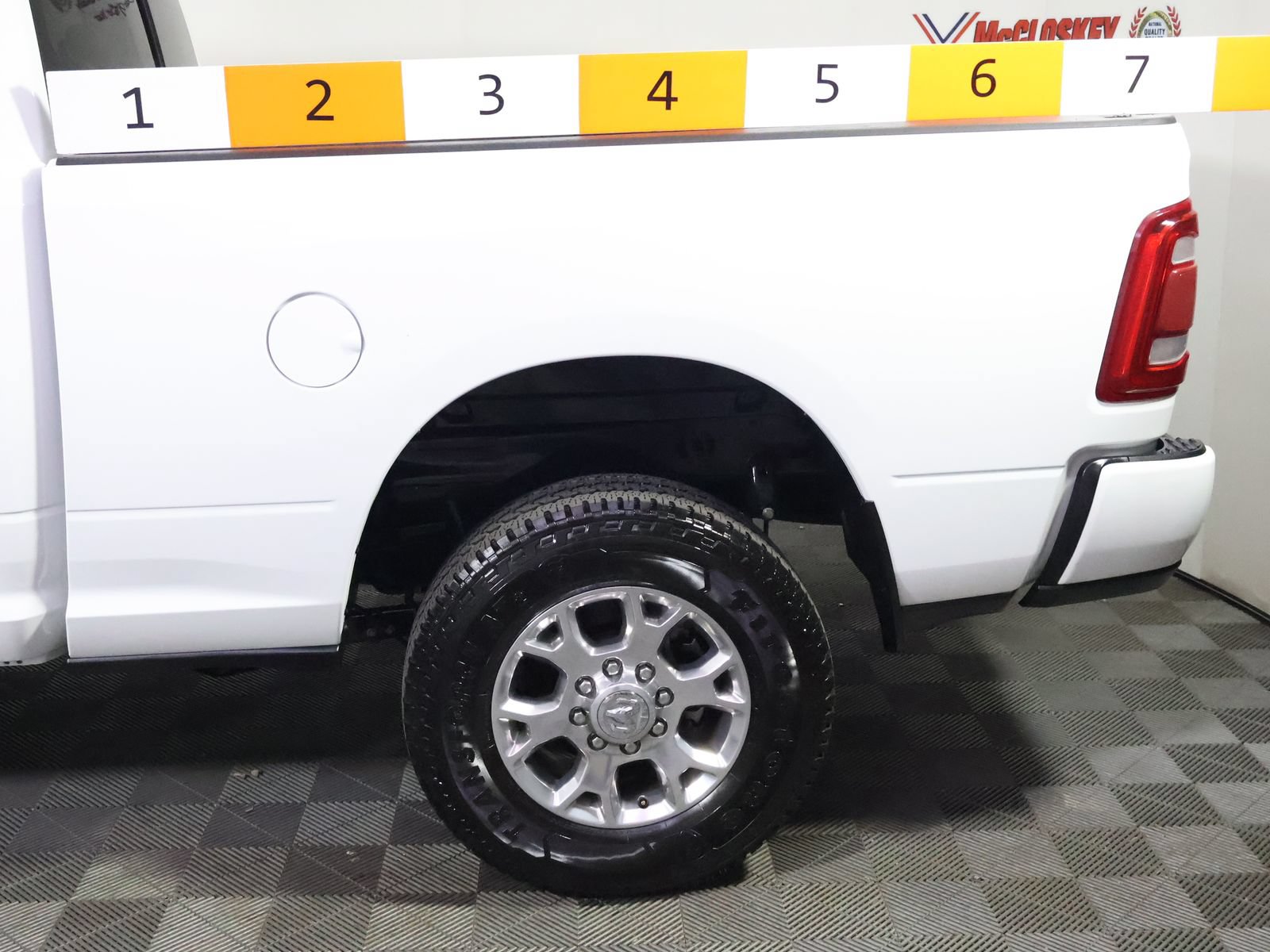 Used 2024 RAM 2500 Laramie w/ Safety Group AWD/4WD image 15