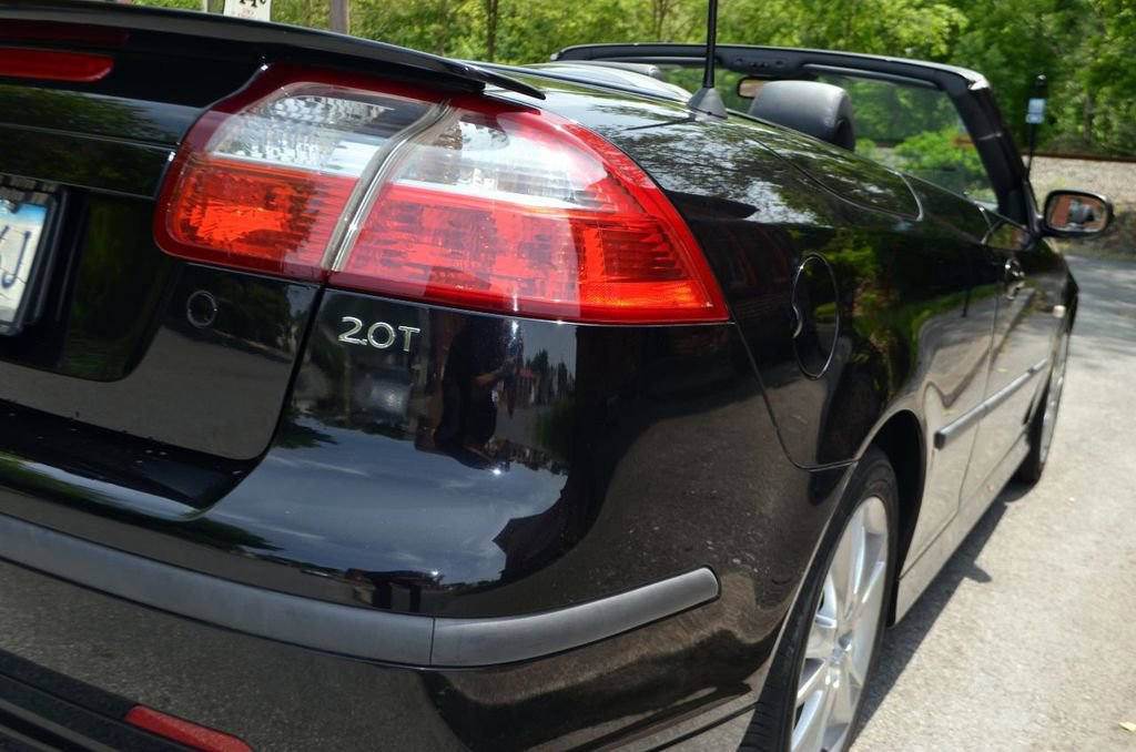 Used 2007 Saab 9-3 2.0T w/ Anniversary Pkg image 25