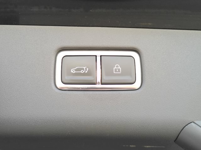 Used 2024 Kia EV9 Light RWD image 26