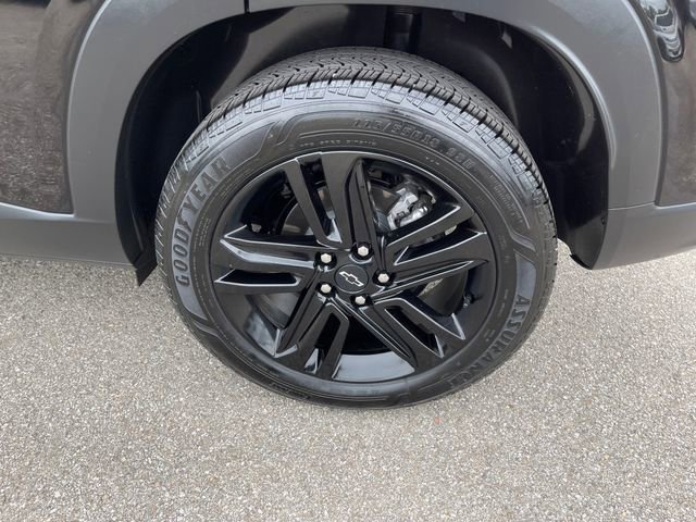 Used 2024 Chevrolet Trax ACTIV w/ Sunroof Package FWD image 42