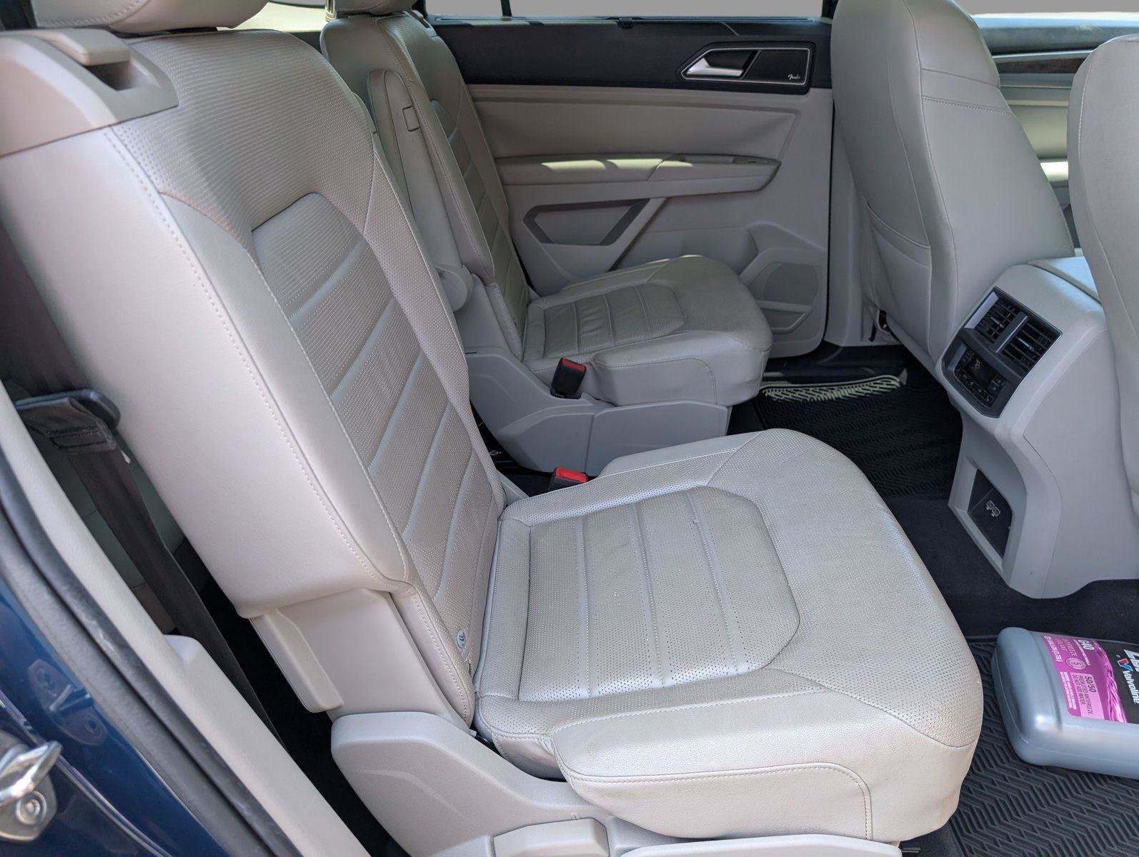 Used 2018 Volkswagen Atlas SEL Premium AWD/4WD image 38