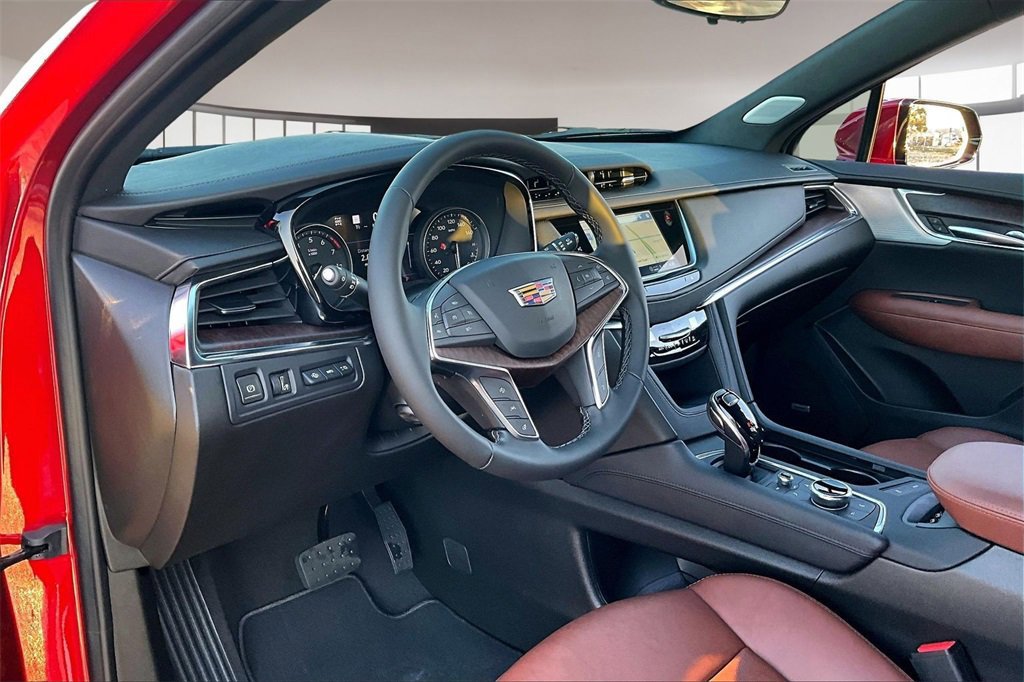 New 2026 Cadillac XT5 Premium Luxury image 6