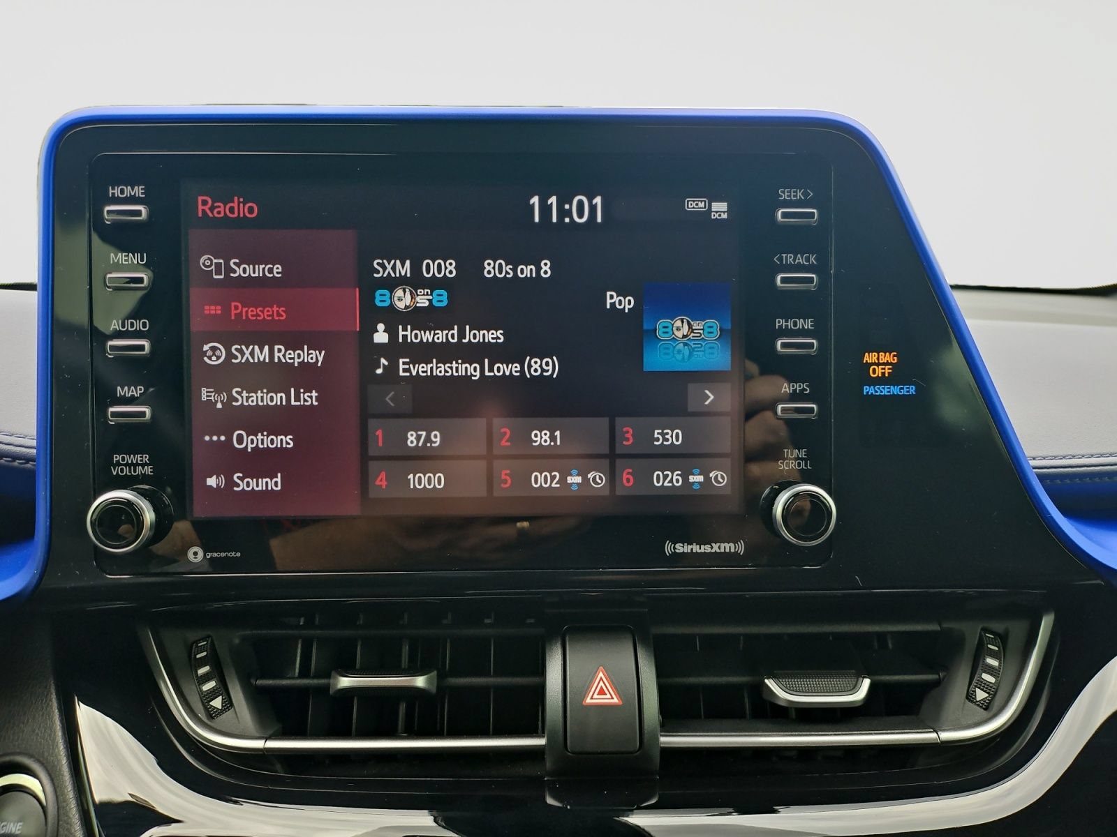 Used 2021 Toyota C-HR XLE FWD image 21