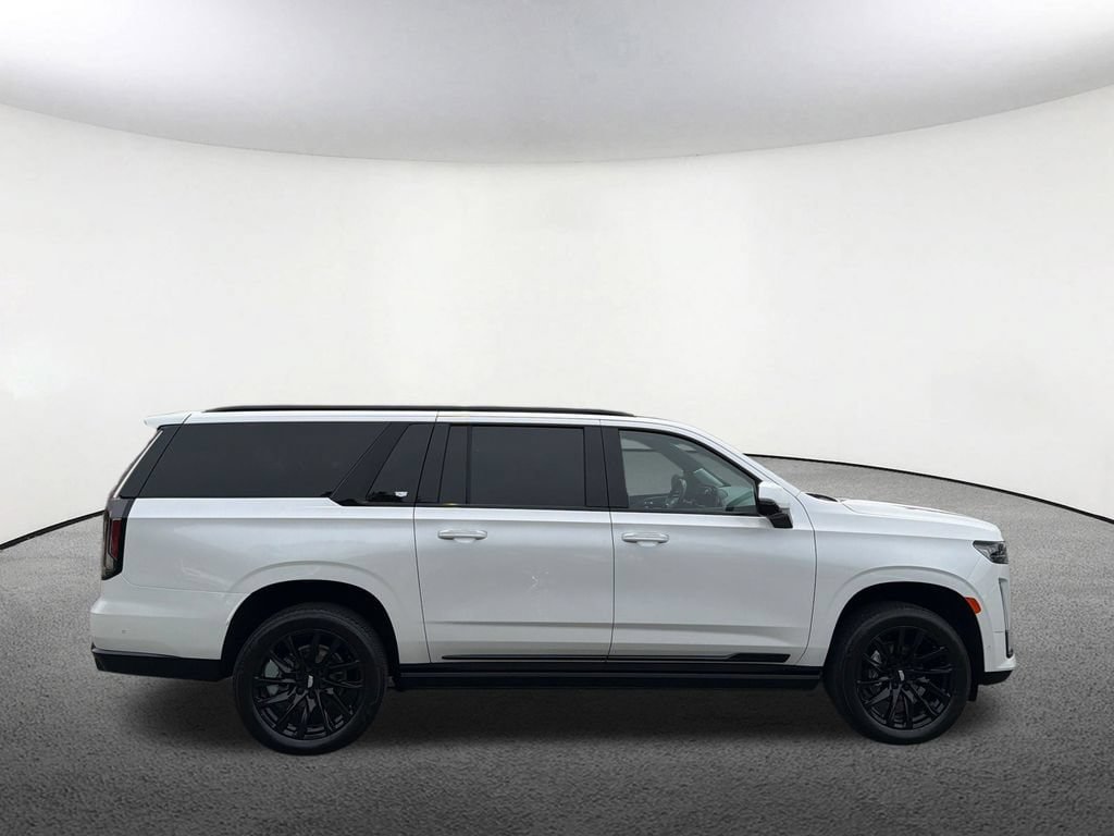 Certified 2024 Cadillac Escalade ESV Sport Platinum w/ LPO, ONYX Package AWD/4WD image 24