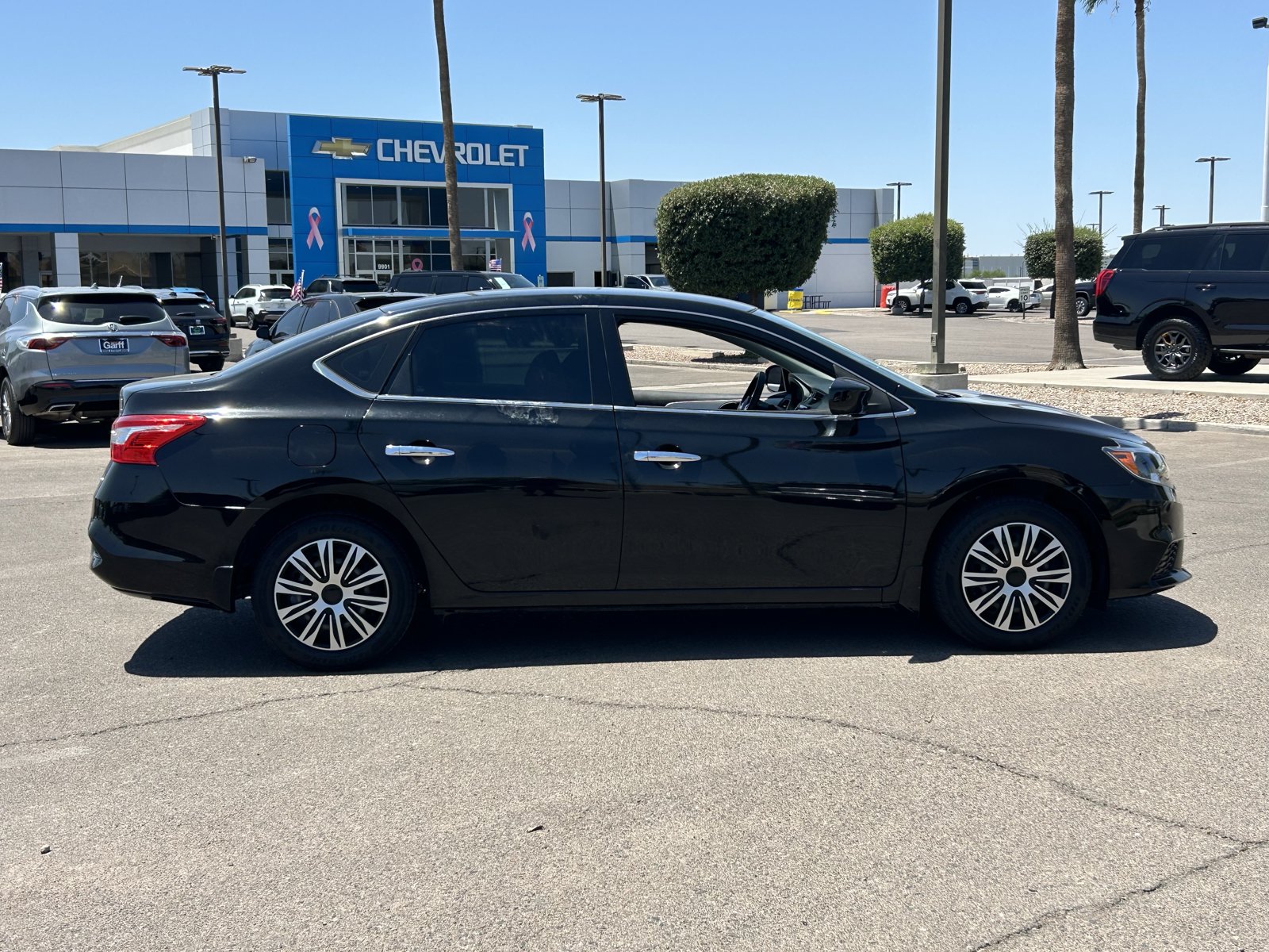 Used 2019 Nissan Sentra S FWD image 6