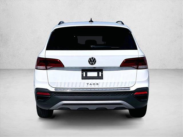 Used 2023 Volkswagen Taos S FWD image 4
