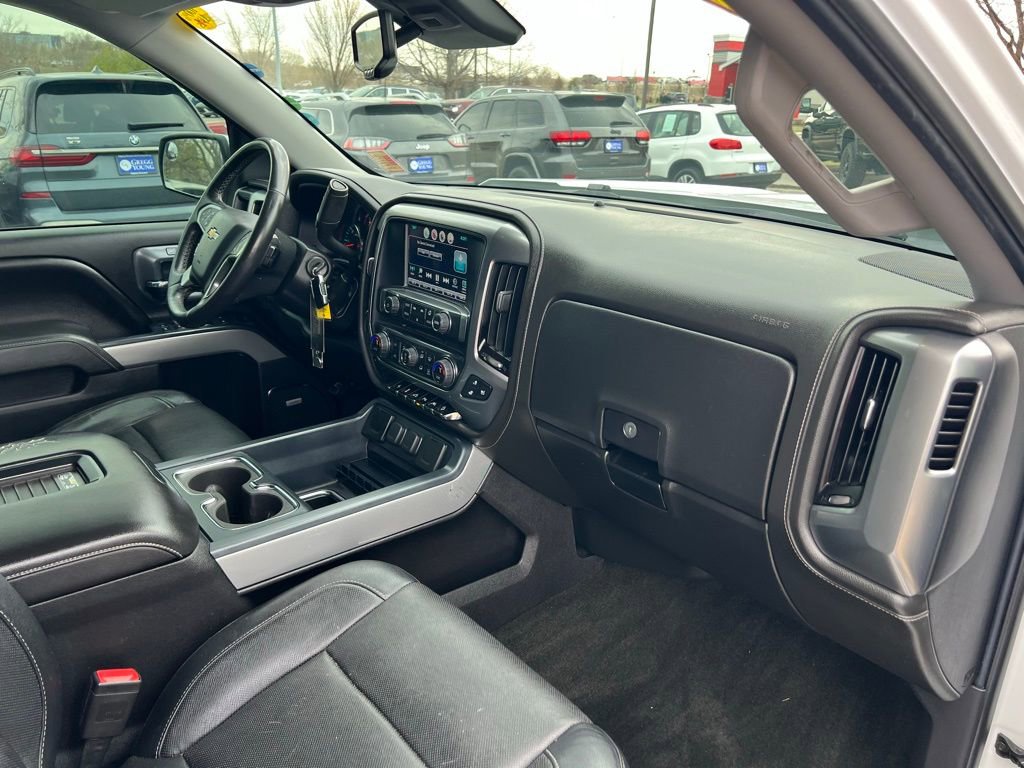 Used 2016 Chevrolet Silverado 1500 LTZ Z71 w/ LTZ Plus Package image 26