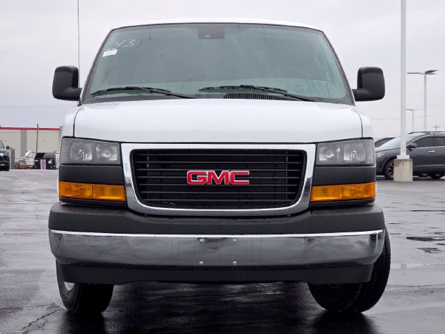 New 2026 GMC Savana 3500 w/ Driver Convenience Package RWD image 8