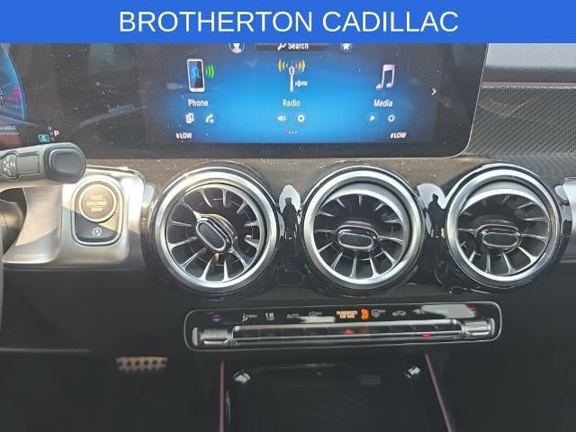 Used 2025 Mercedes-Benz GLB 35 AMG 4MATIC image 15
