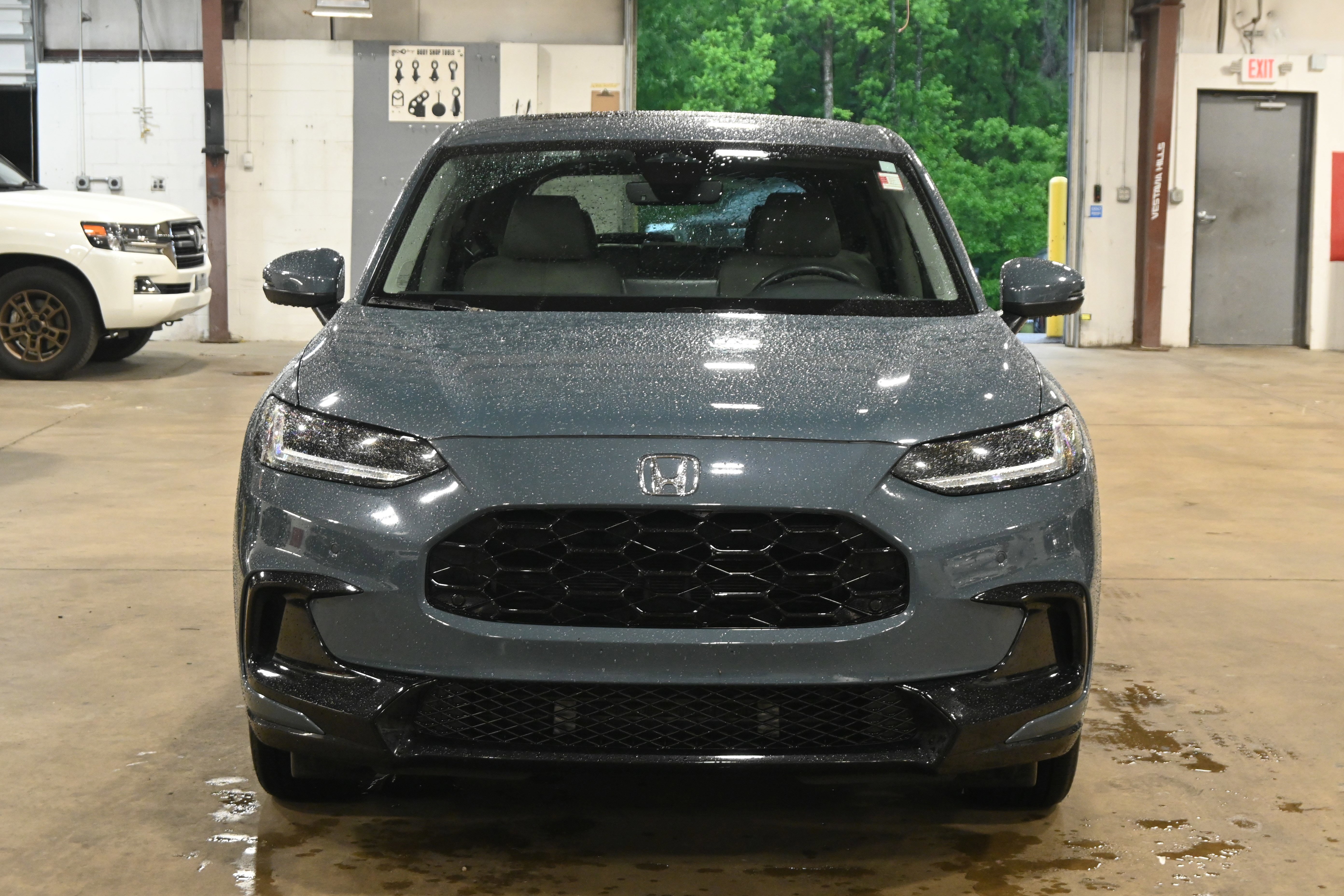 Used 2024 Honda HR-V EX-L image 3