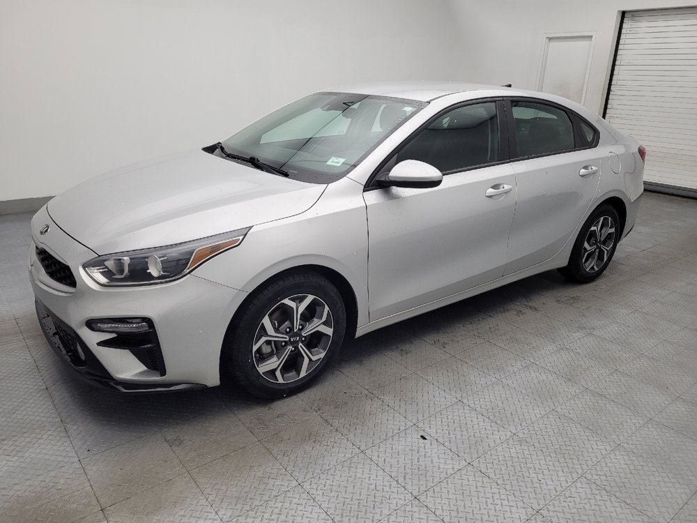 Used 2021 Kia Forte LXS image 2