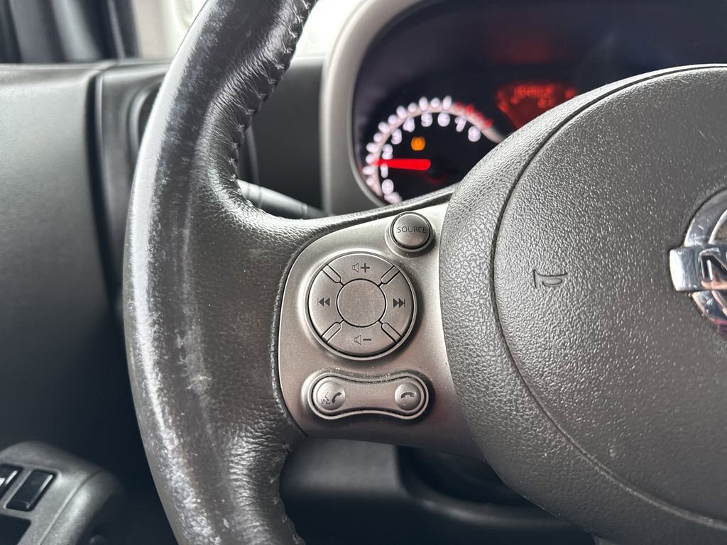 Used 2010 Nissan Cube 1.8 S w/ Interior Illumination Pkg FWD image 17