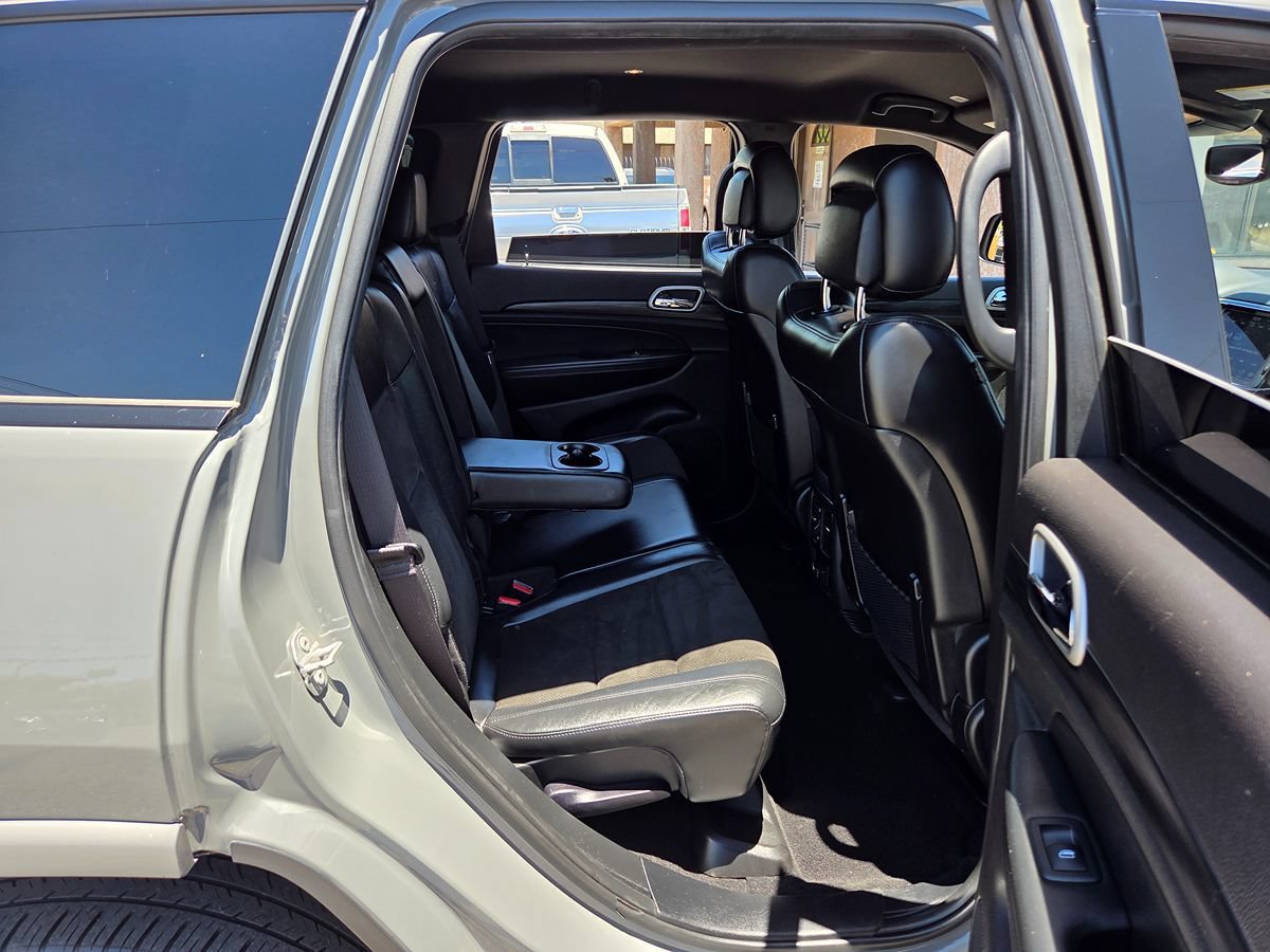 Used 2020 Jeep Grand Cherokee Altitude RWD image 46