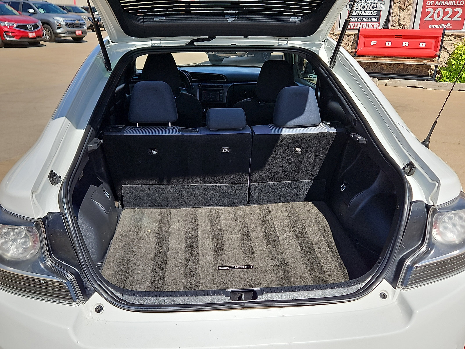 Used 2014 Scion tC FWD image 8