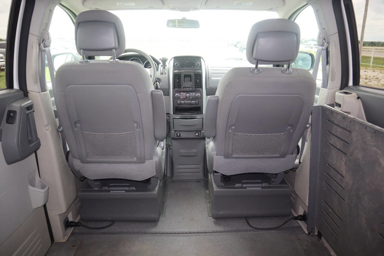 Used 2010 Dodge Grand Caravan SE w/ Popular Equipment Group FWD image 31
