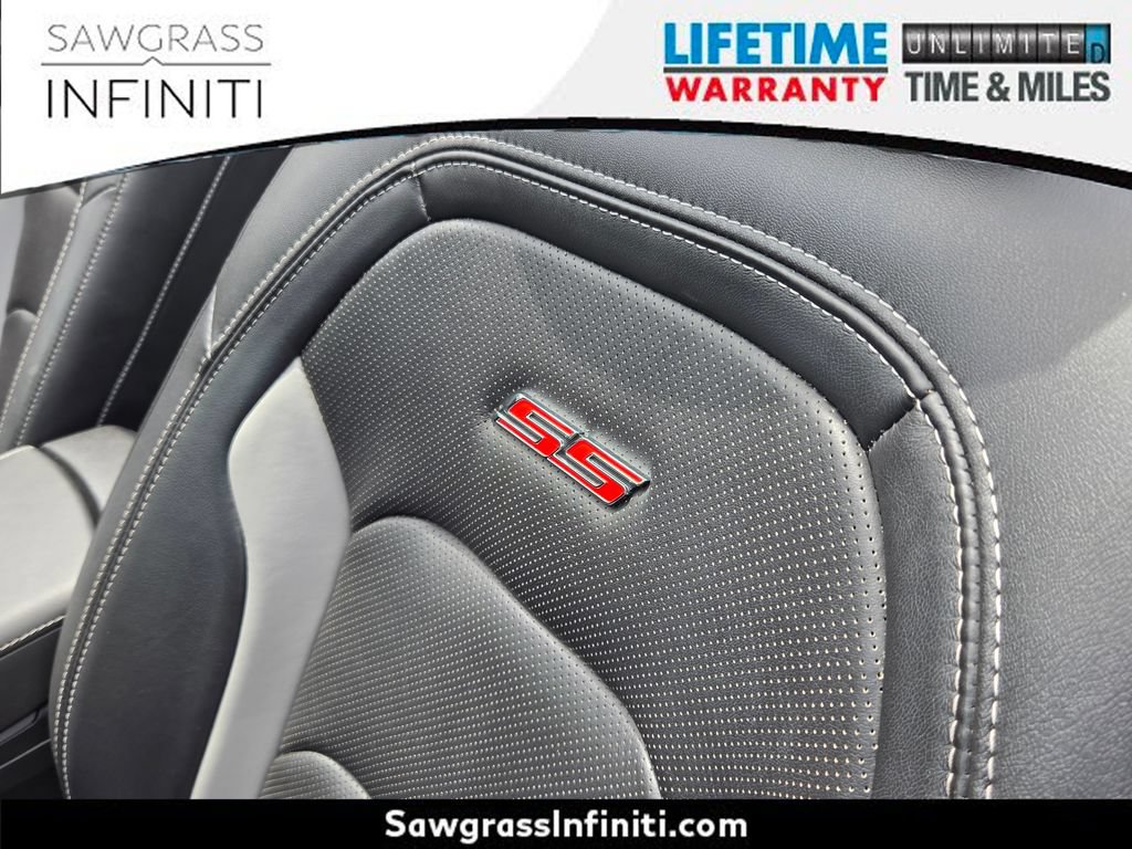 Used 2019 Chevrolet Camaro SS RWD image 22