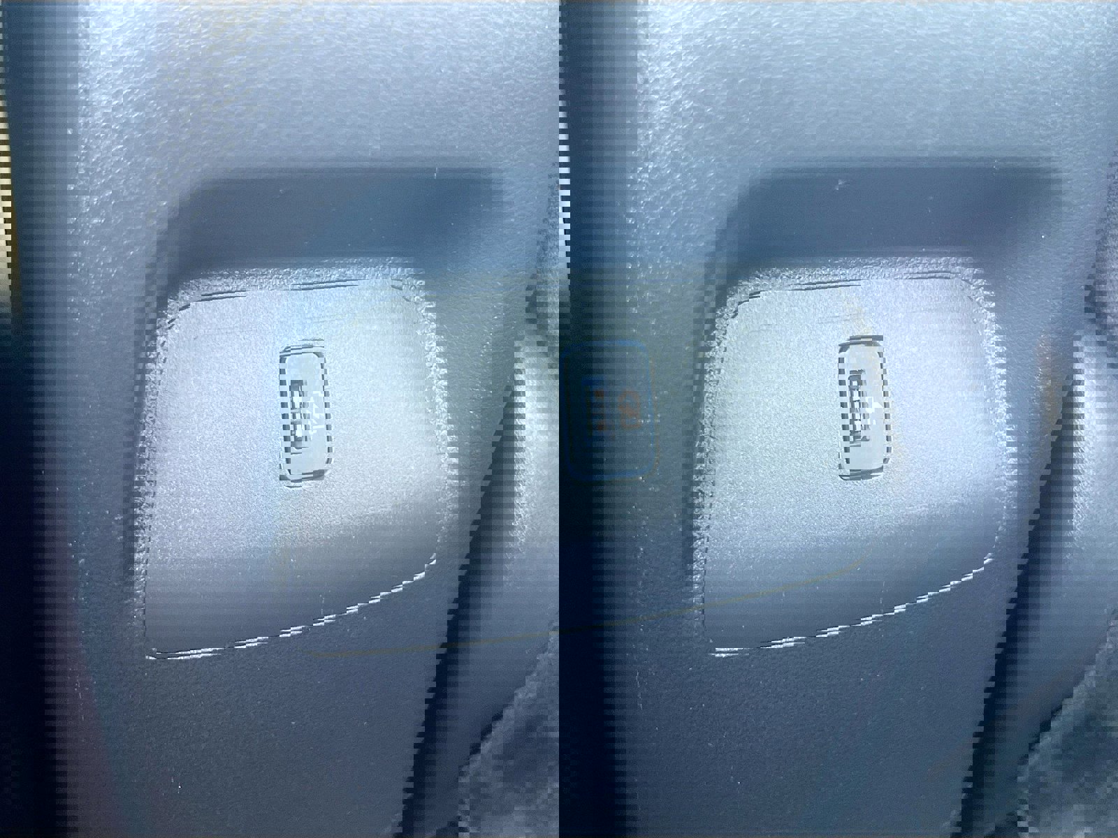 Used 2022 Nissan Sentra SR w/ Trunk Package image 25