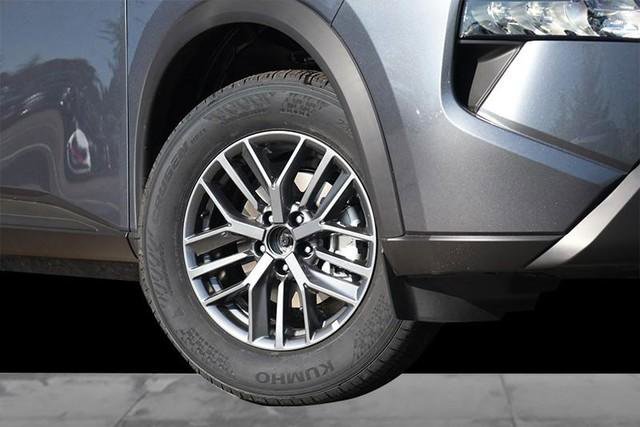 New 2026 Nissan Rogue S FWD image 3
